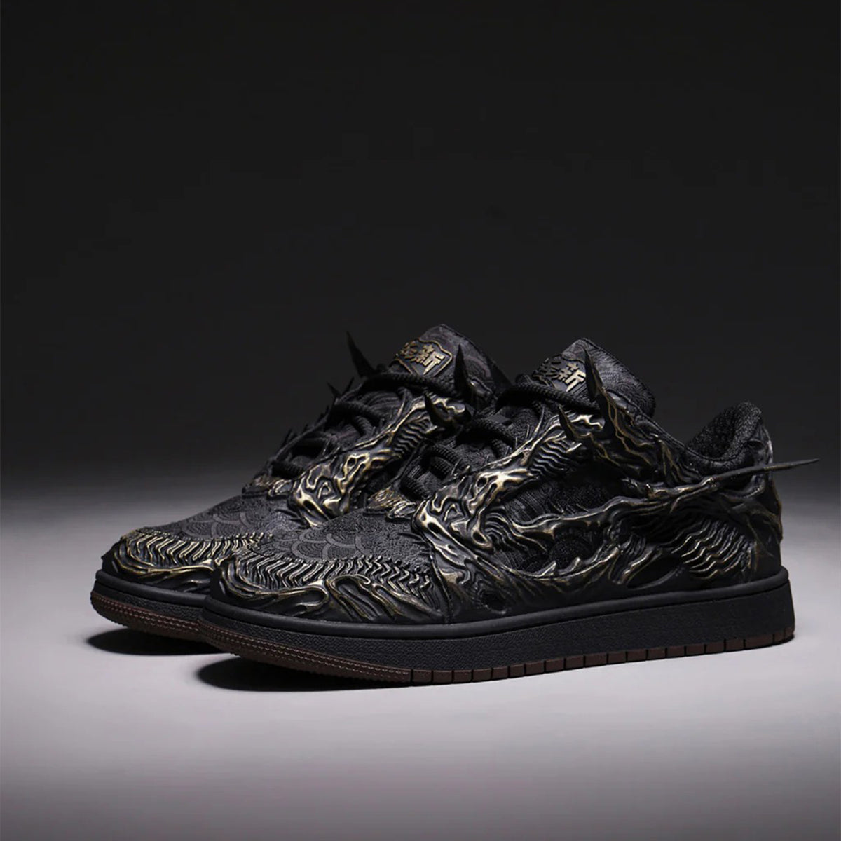 Nihonga Sneakers, Dragon Relief Editionㅤ