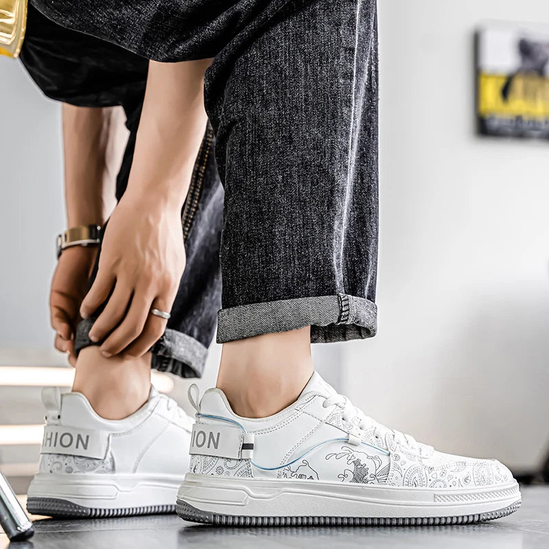 Featherlight Flat Sneakersㅤ