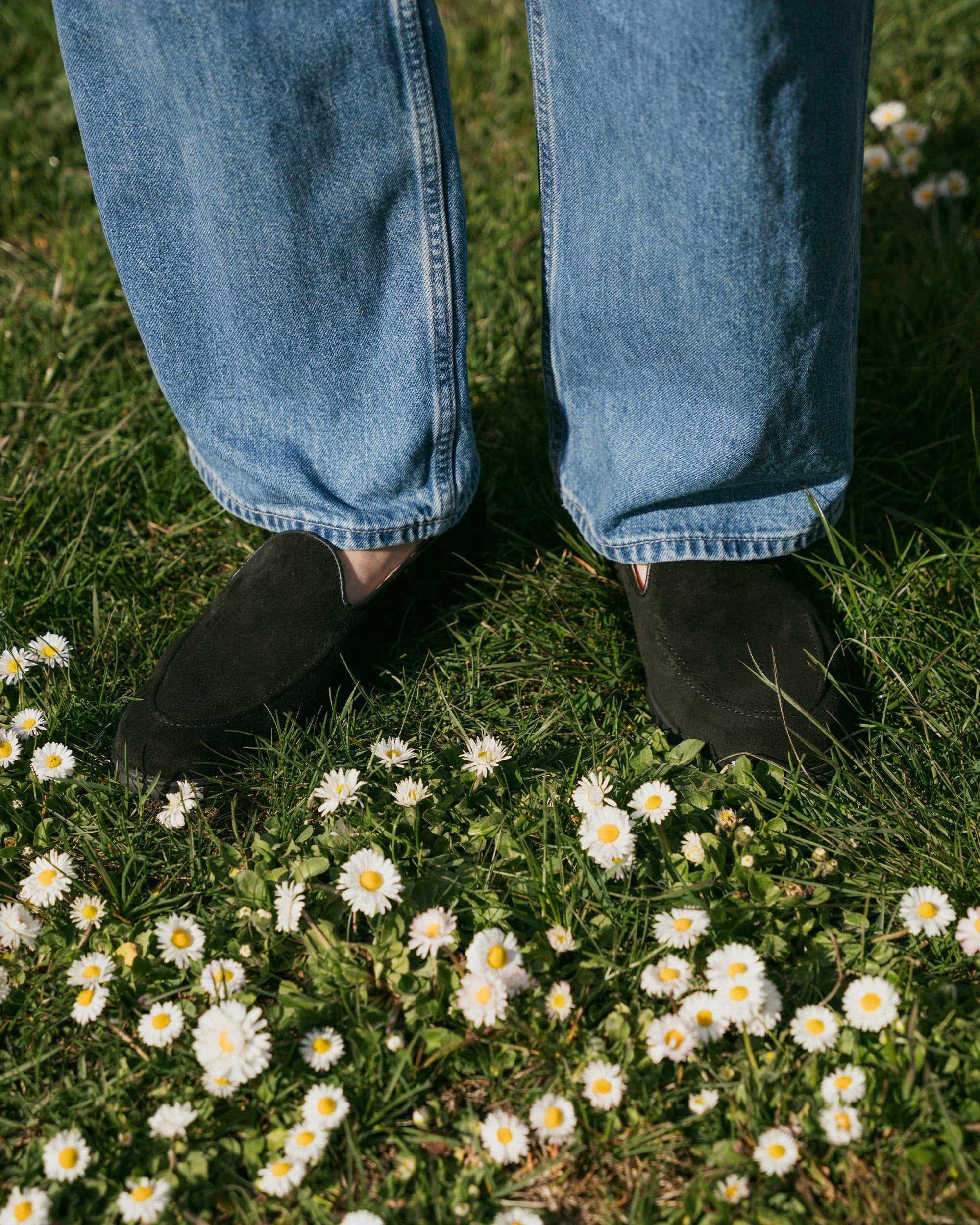 Rivo Slip-On Loafer – Black Suede