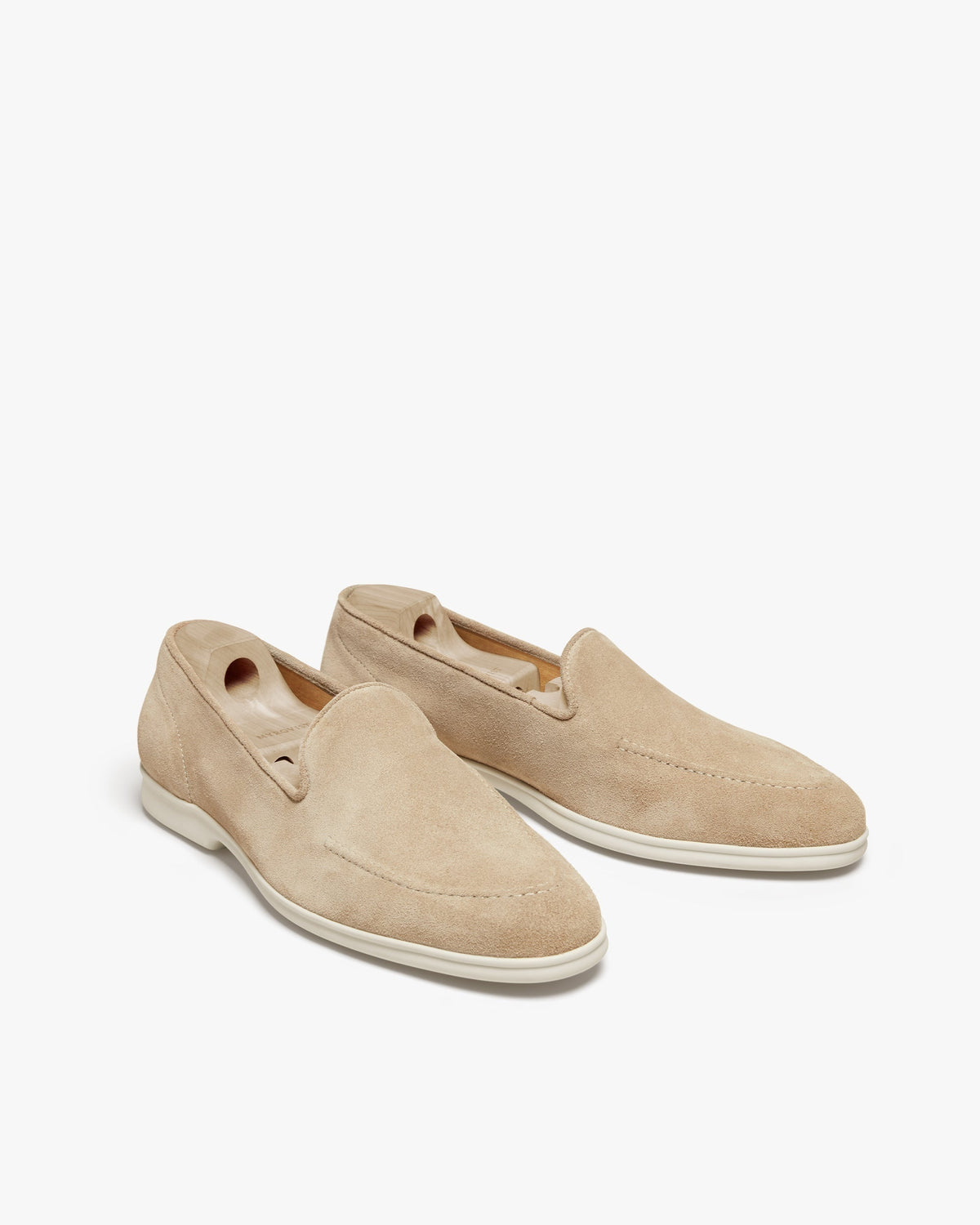 Rivo Slip-On Loafer – Sand Suede