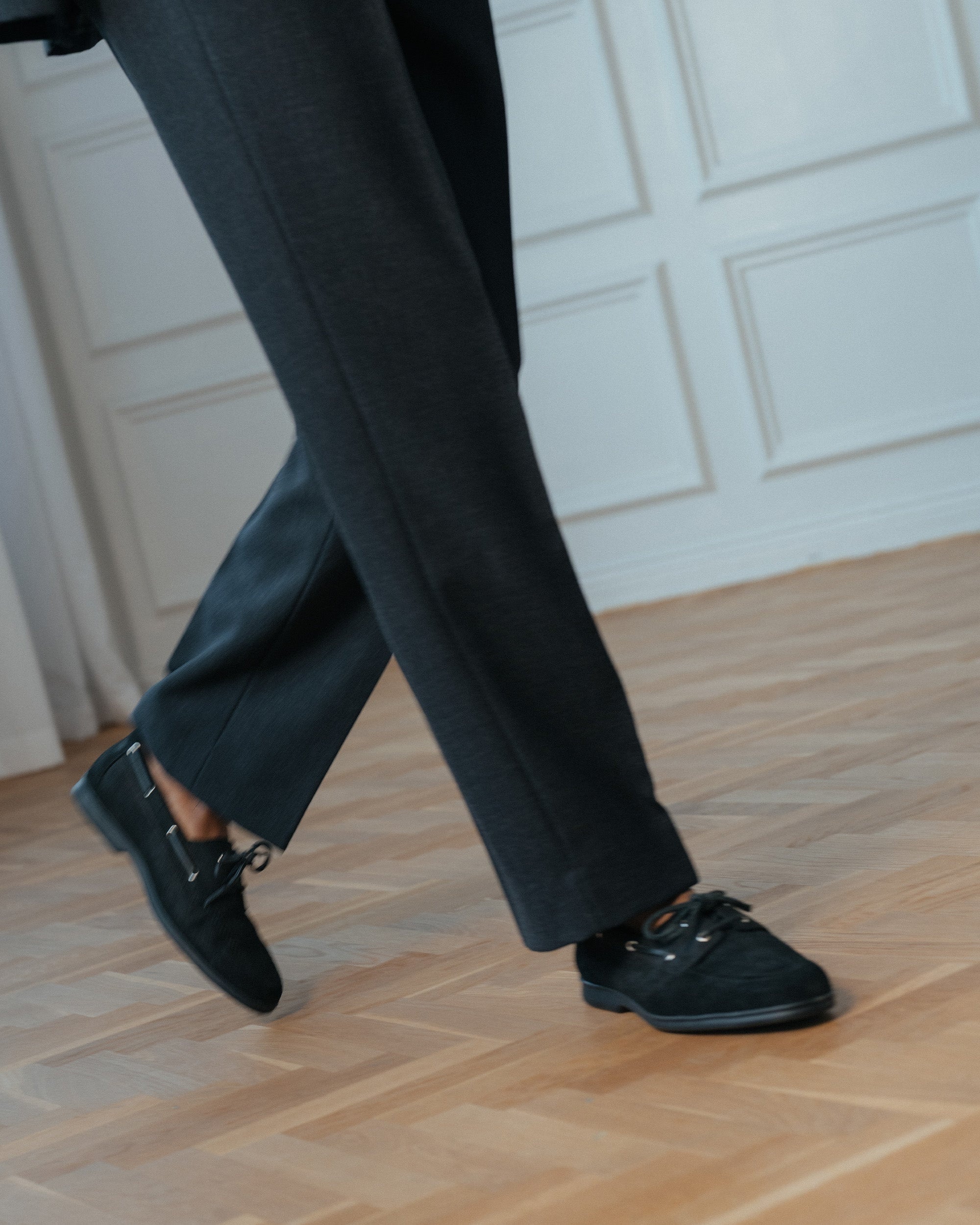 Harbor Boat Shoe – Black Waxed Suede
